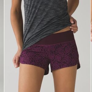 Lululemon Speed Short *4-way Stretch 2.5"Posey Red Grape Bordeaux Drama sz 8!
